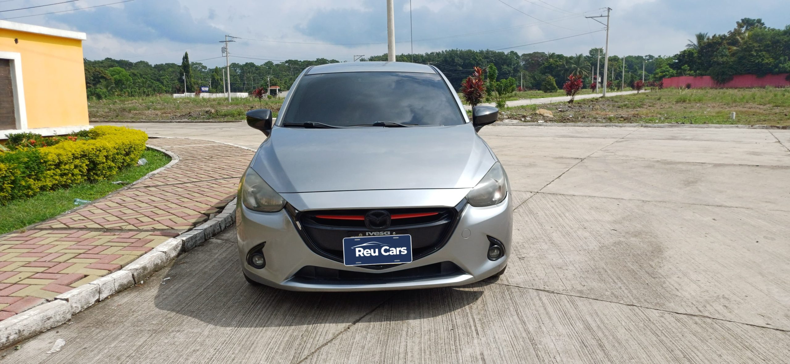MAZDA 2 MODELO 2016