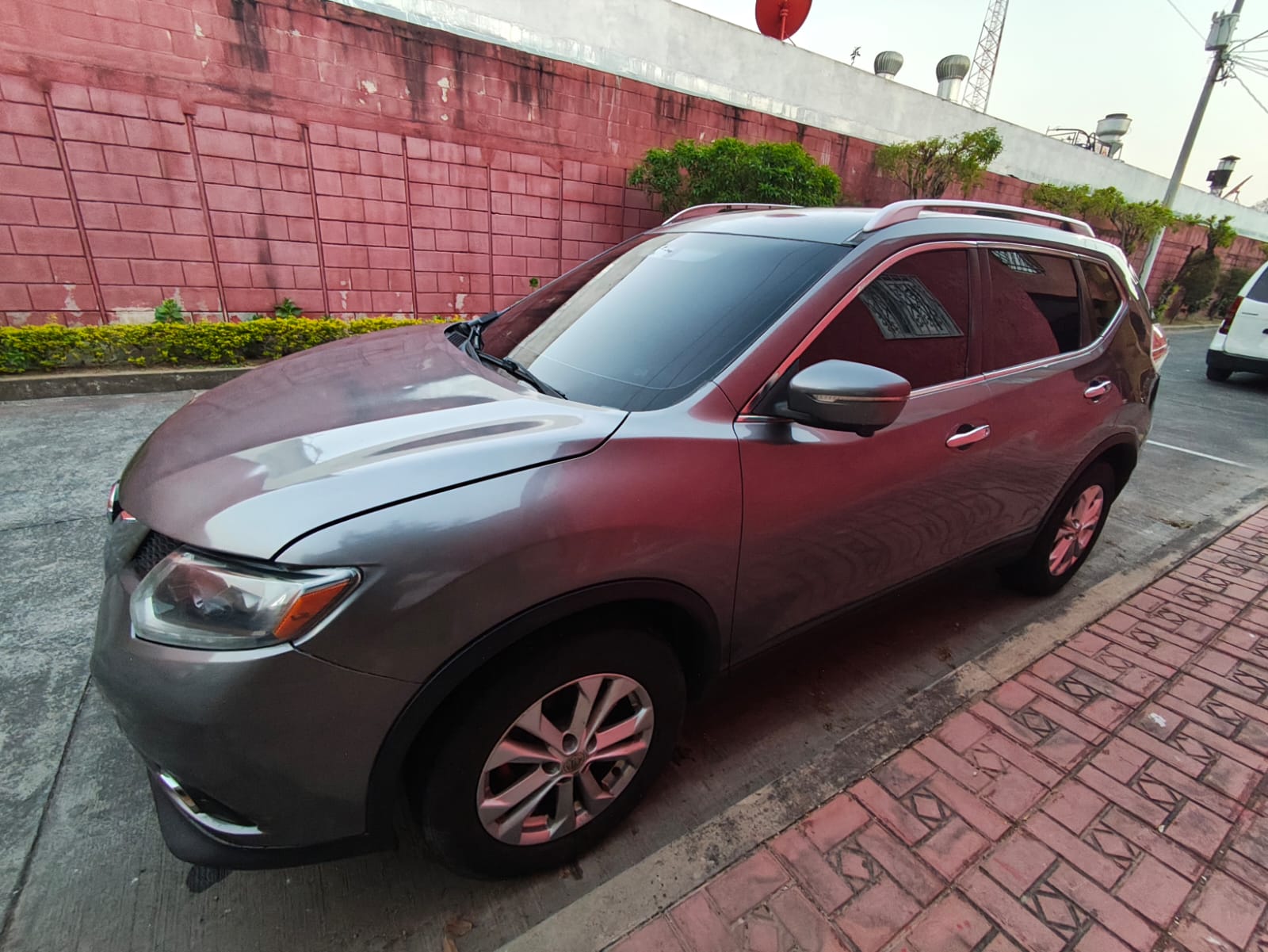 NISSAN ROGUE S 2015 AWD 4*4